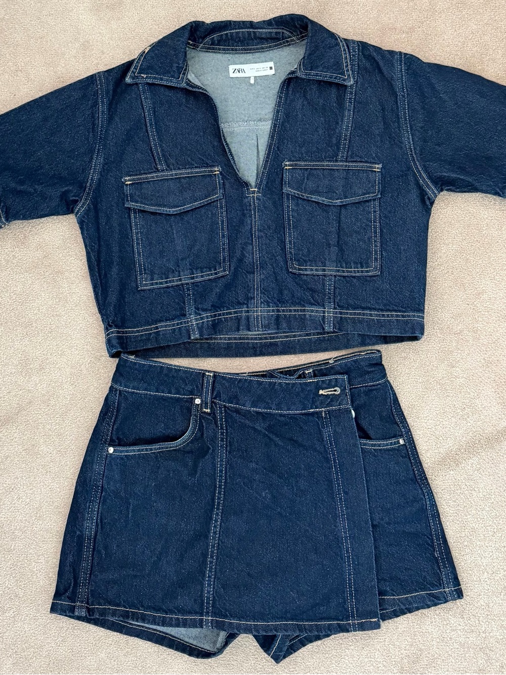 Jeans Subcategory Classification - Picture 2 of 4